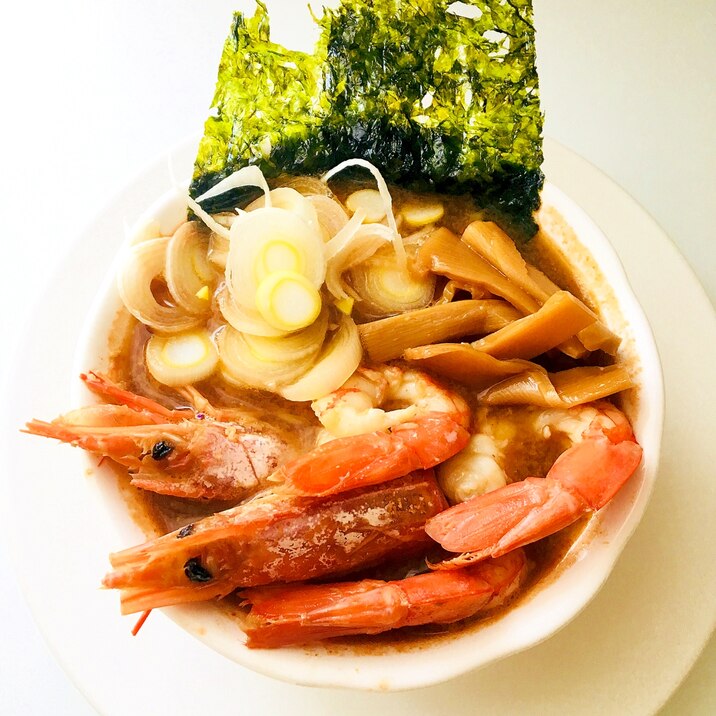 簡単で美味しすぎる スープ飲み干す海老ラーメン レシピ 作り方 By Miyabi 楽天レシピ